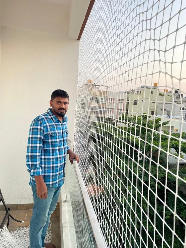 Safety net installation